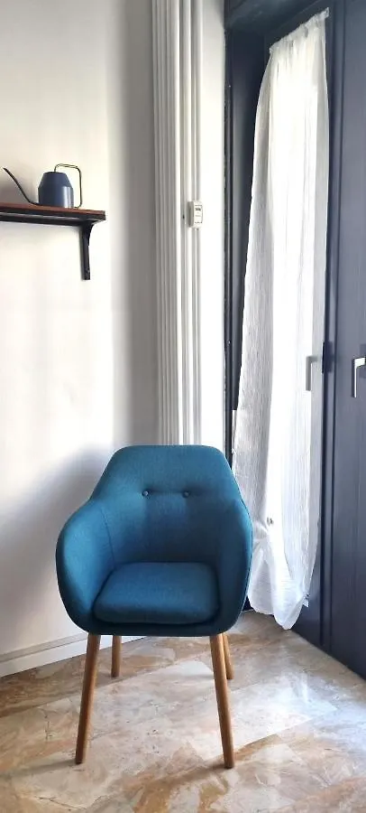 Guesthouse Tree Rooms Industrial 베르가모